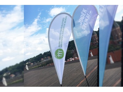 Reklaminės vėliavos Drop M skirtos Kauno Visuomenės Sveikatos Biuro renginiams